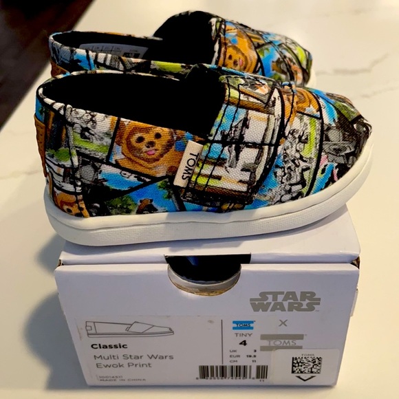 Toms Star Wars X Ewok Print Size 4 NWT - Picture 1 of 11